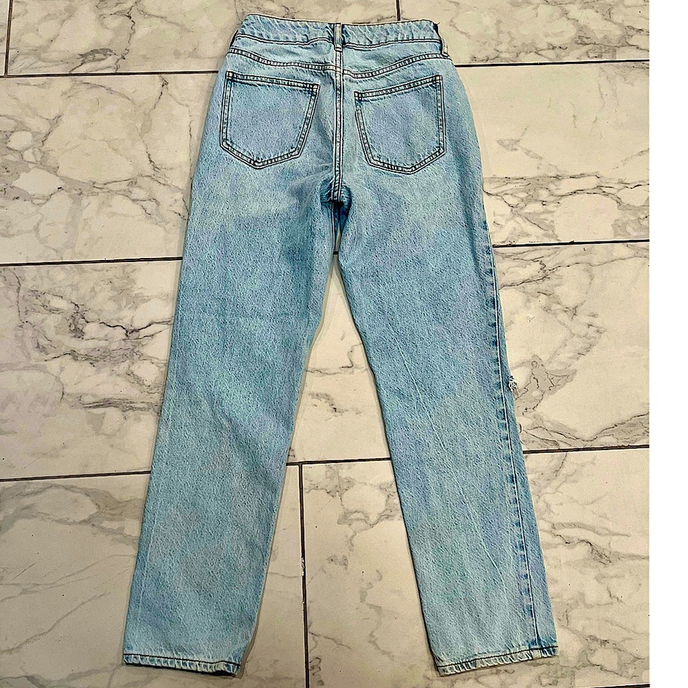 PacSun Mom Jeans High-Rise Distressed Light Wash Denim - Picture 4 of 16